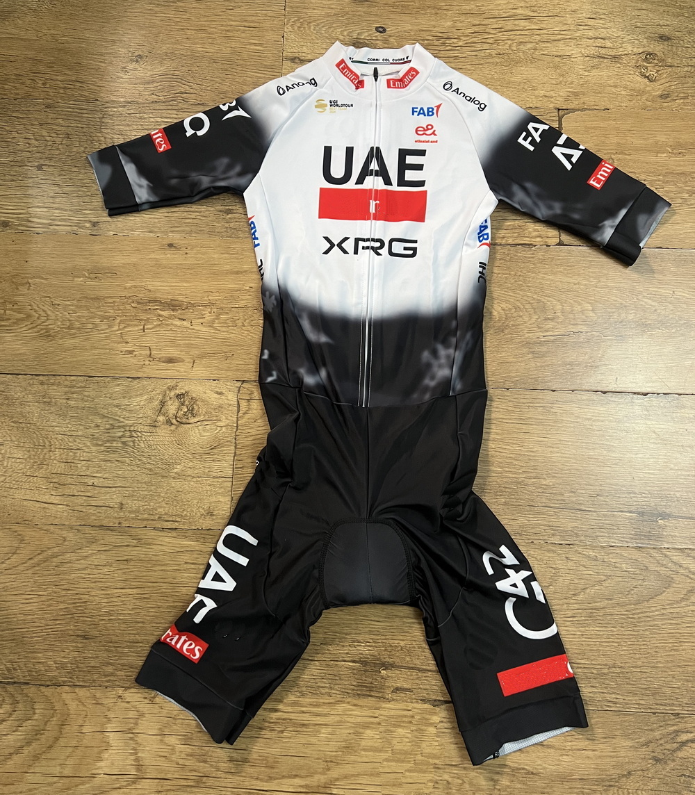 LASER CUT Skinsuit 2025 2026 U - огляд і ціна Summer Clothing Men 2025